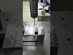 B2B खरीदारों के लिए 400MPa फ्लेक्सुरल स्ट्रेंथ और सफेद रंग के साथ Al2O3 सिरेमिक