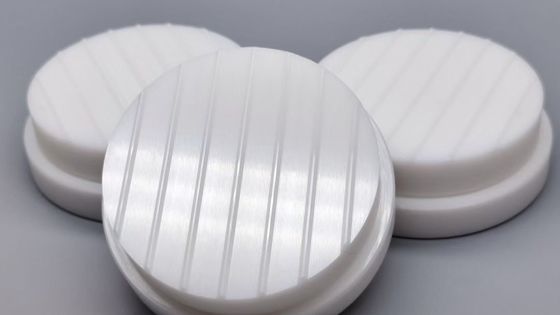 9.6 थर्मल कंडक्टिविटी के लिए डायलेक्ट्रिक एल्यूमिनियम ऑक्साइड सिरेमिक