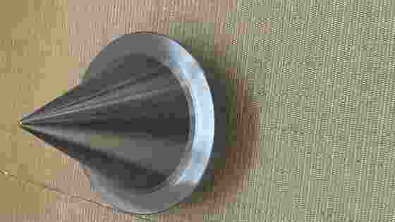 सिलिकॉन नाइट्राइड उच्च थर्मल झटके की विशेषताओं के साथ उच्च संक्षारण प्रतिरोध गैर लौह धातुओं के साथ गीला नहीं और धातु विज्ञान और वेल्डिंग उद्योग के लिए आदर्श सामग्री